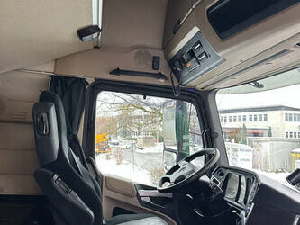 2016-mercedes-benz-actros-4163-46112384