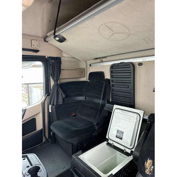 2016 مرسيدس بنز ACTROS 4163-46112400