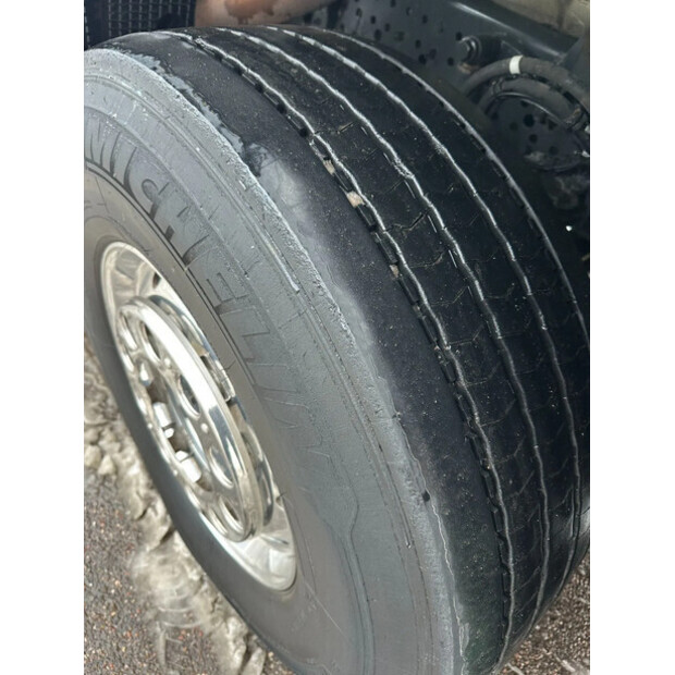 2016 مرسيدس بنز ACTROS 4163-46112401