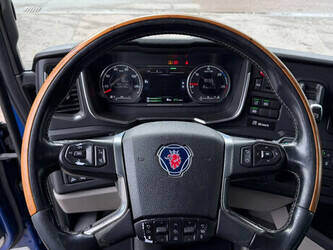 2019-scania-r520-1434332-46112425