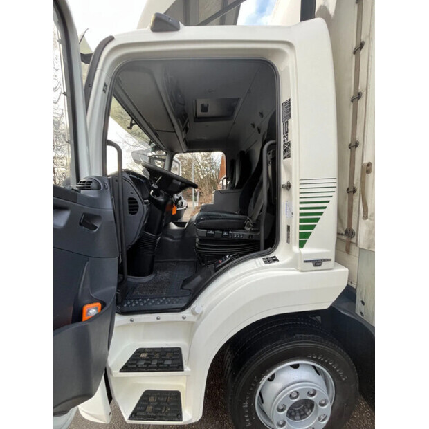 2017 مرسيدس بنز Atego 1530-46112446