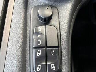 2017-mercedes-benz-atego-1530-1434333-46112447