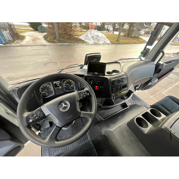 2017 مرسيدس بنز Atego 1530-46112453