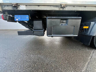 2017-mercedes-benz-atego-1530-1434333-46112465