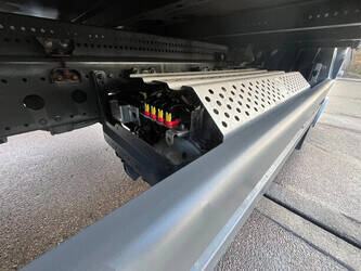 2017-mercedes-benz-atego-1530-1434333-46112467