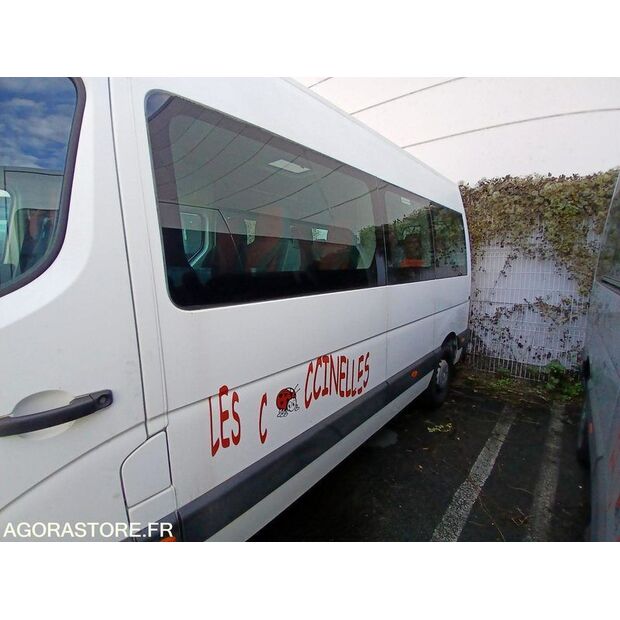 2011 رينو Master-46125055