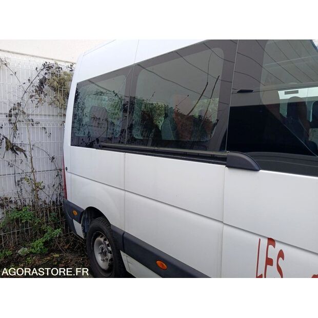 2011 رينو Master-46125059