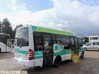 2017-mercedes-benz-sprinter-1434352-46125066