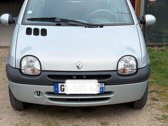 2004-renault-twingo-1434353-46125072