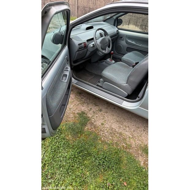 2004 Renault Twingo-46125080