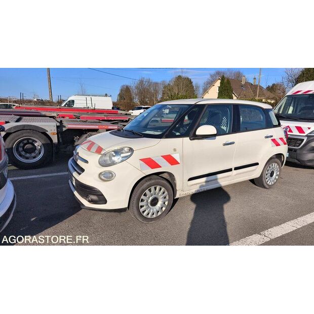 2017 Fiat 500-46125186