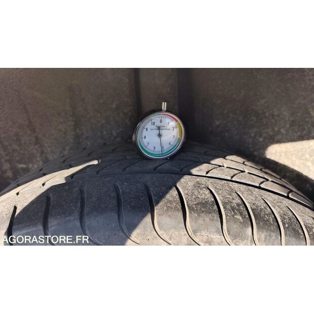 2017 Fiat 500-46125194