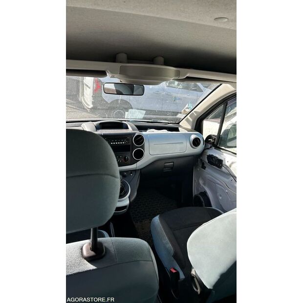 2015 Citroen BERLINGO-46125251