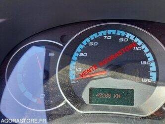 2012-renault-kangoo-1434367-46125324