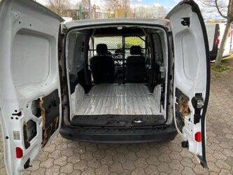 2008-renault-kangoo-1434368-46125345