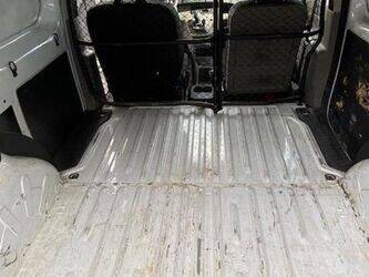 2008-renault-kangoo-1434368-46125349