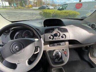 2008-renault-kangoo-1434368-46125354