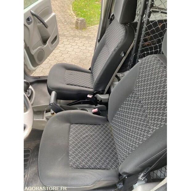 2008 Renault Kangoo-46125357