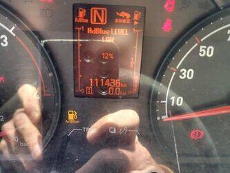 2017-renault-d-1434370-46125370