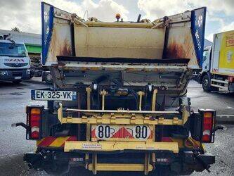 2017-renault-d-1434370-46125372