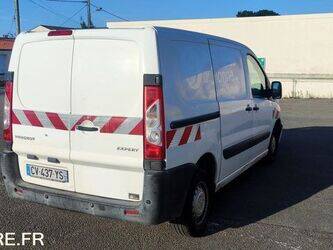 2013-peugeot-expert-1434371-46125379