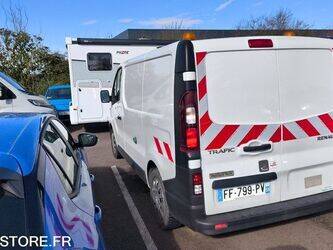 2019-renault-trafic-1434374-46125402