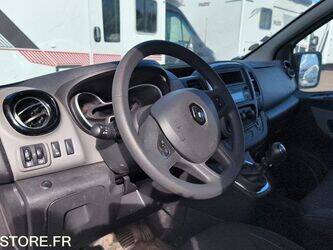 2019-renault-trafic-1434374-46125408