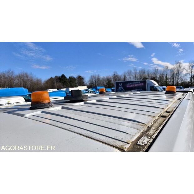 2019 رينو Trafic-46125413