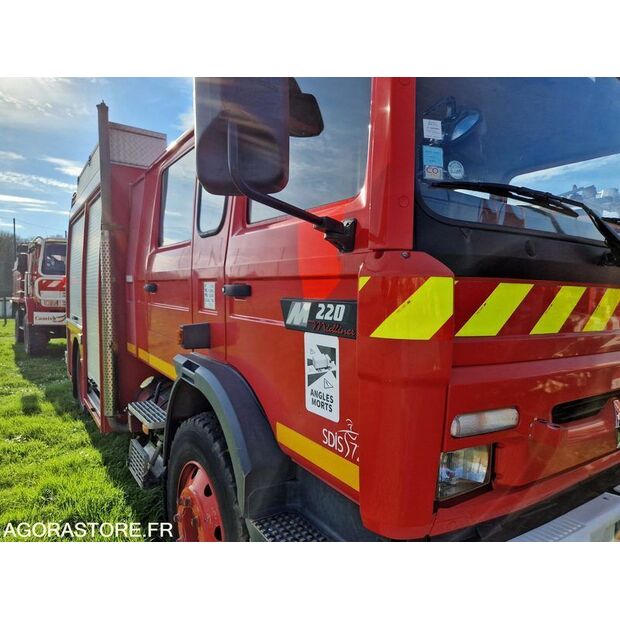 1999 Renault M210-46125434