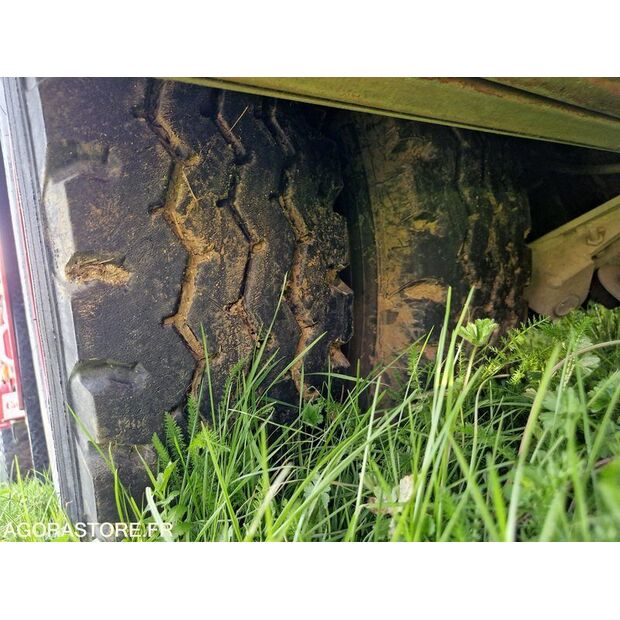 1999 Renault M210-46125442