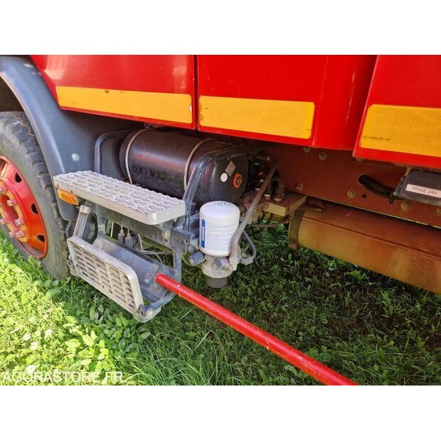 1999 Renault M210-46125454