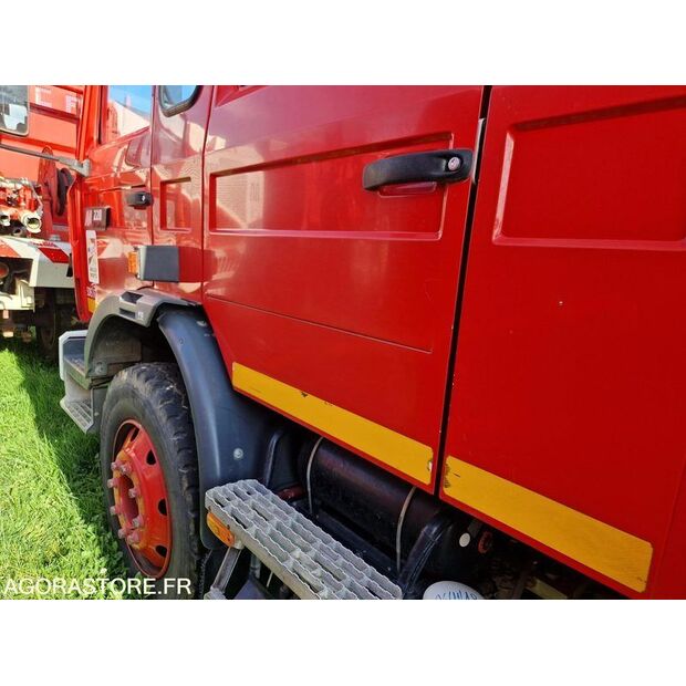 1999 Renault M210-46125455