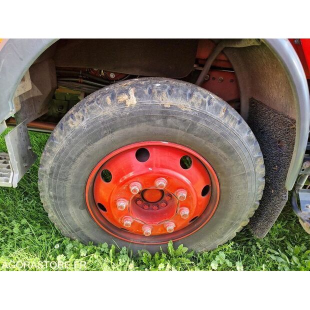 1999 Renault M210-46125457