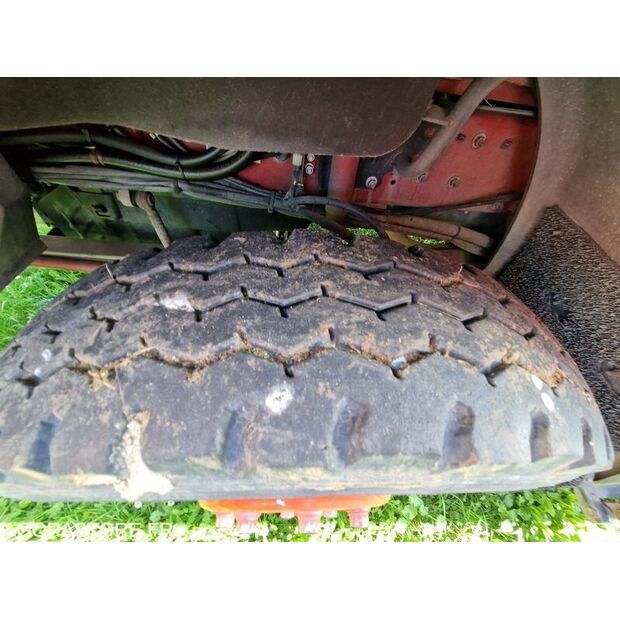 1999 Renault M210-46125458