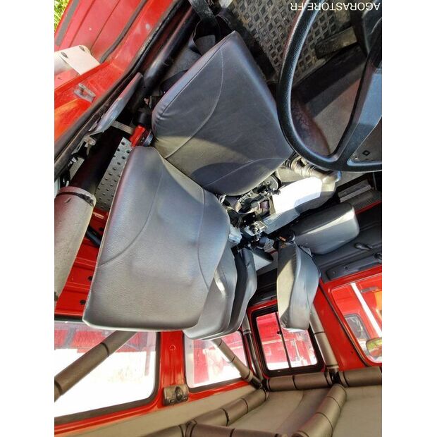 2002 رينو M210-46125497