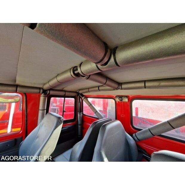 2002 رينو M210-46125500