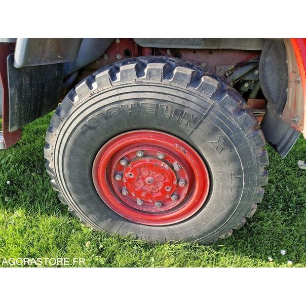 1999 Renault M210-46125521