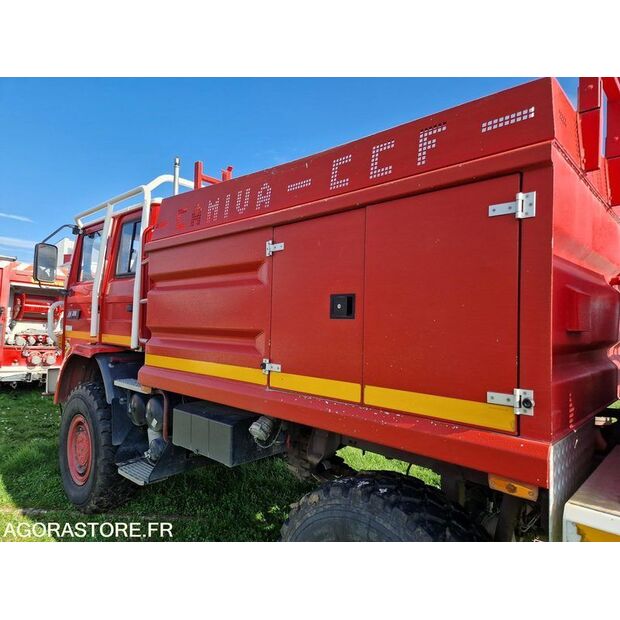 1999 Renault M210-46125532