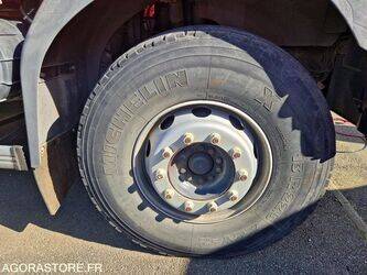 2002-renault-kerax-1434378-46125557