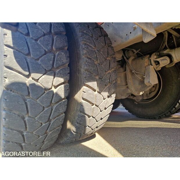 2002 رينو Kerax-46125565