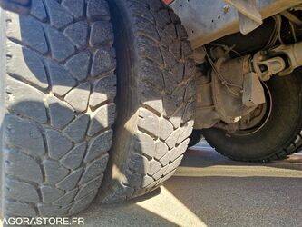 2002-renault-kerax-1434378-46125565