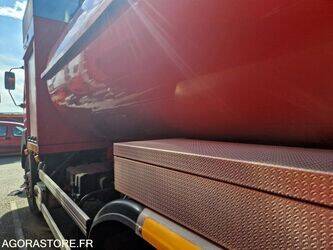 2002-renault-kerax-1434378-46125581