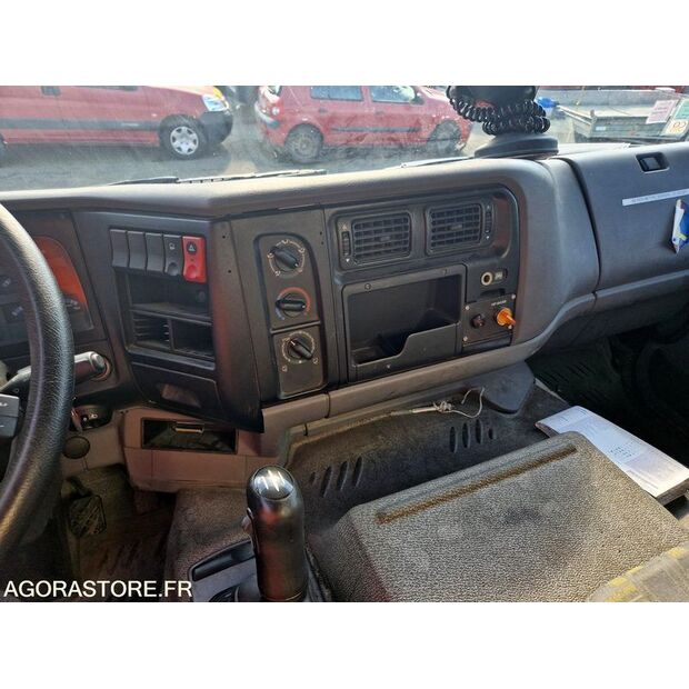 2002 رينو Kerax-46125591