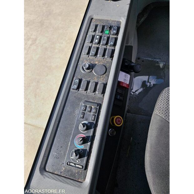 2015 Mercedes-Benz CITARO-46125876