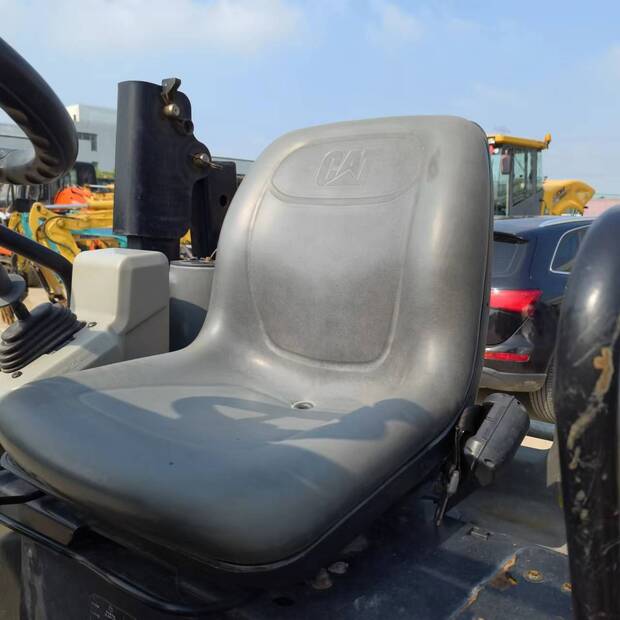 2019 كاتربيلر CB24B-46125965