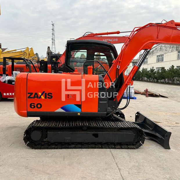 2023 هيتاشى ZX60-46125974