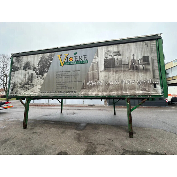 2002 يانج OTHERS-46126054