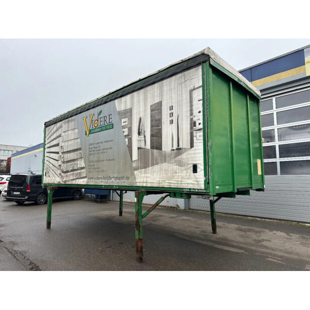 2002 يانج OTHERS-46126055