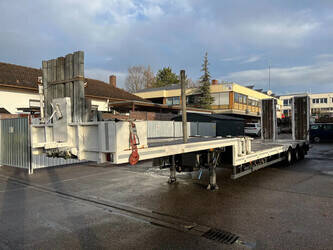 2001-nooteboom-others-1434414-46126150