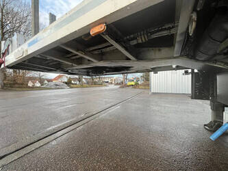 2001-nooteboom-others-1434414-46126163